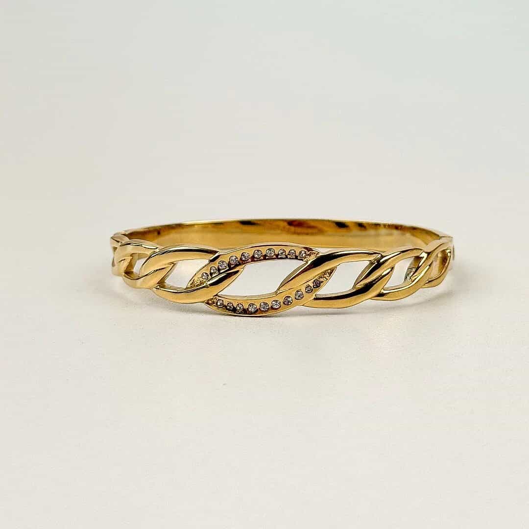 Mona Bangle