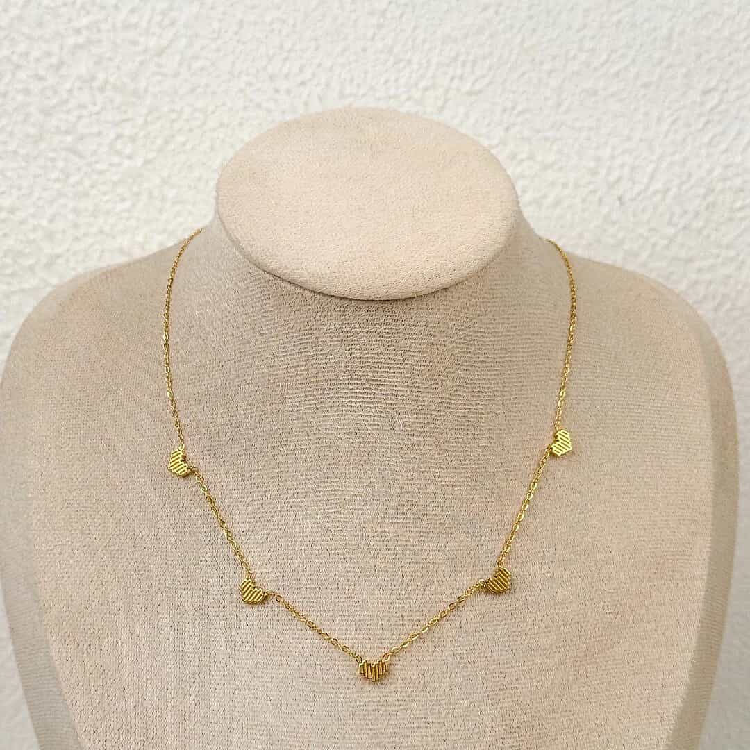 Retro Heart Necklace