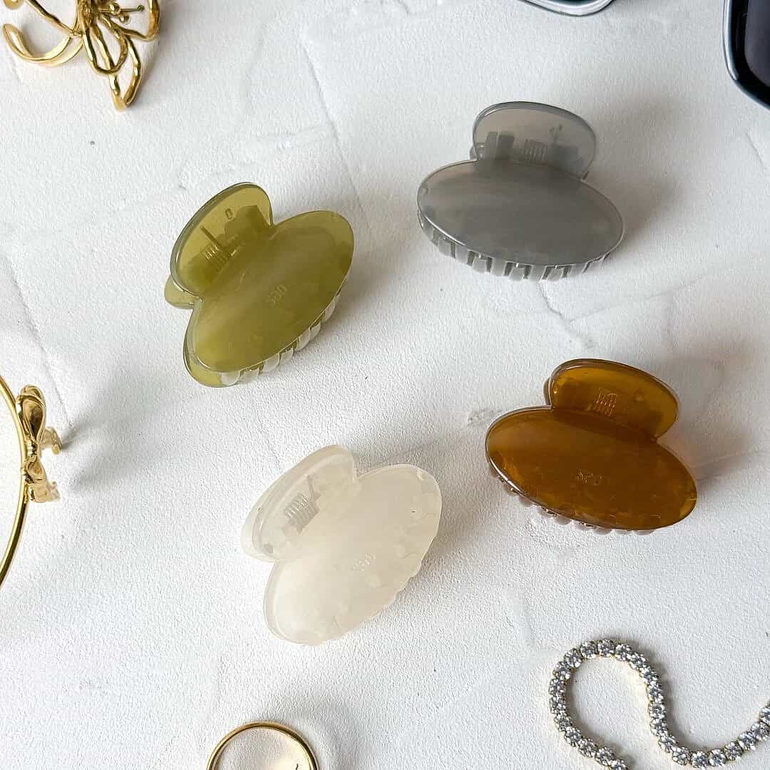 Mini Oval Hair Clip