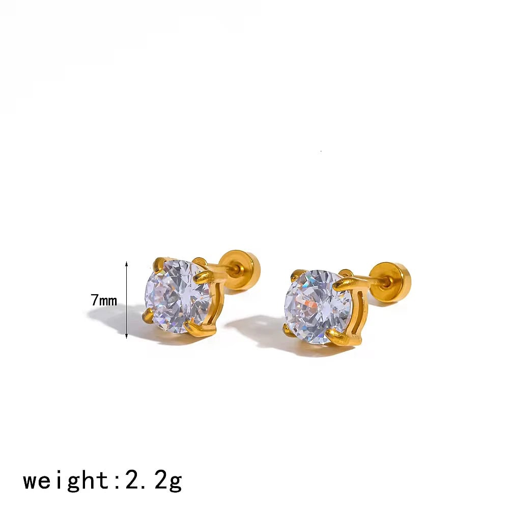 Round Diamond Studs – image 3