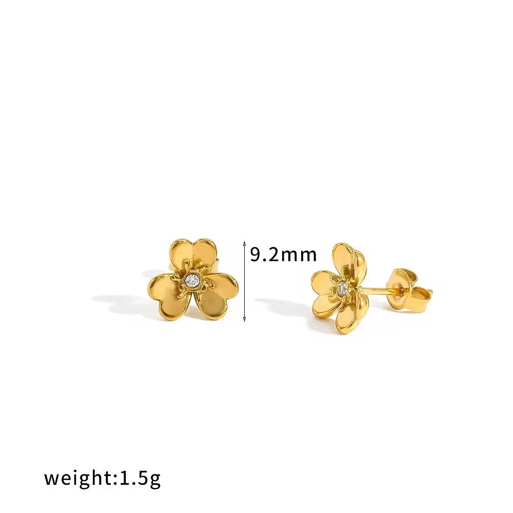 Primrose Stud Earrings – image 3