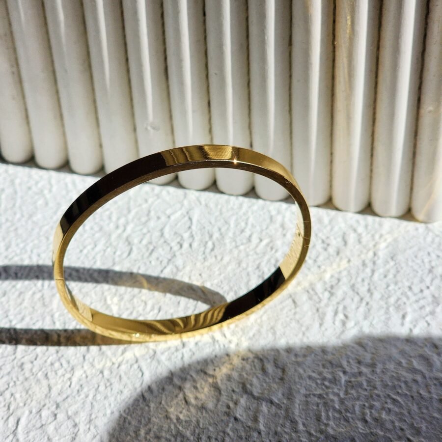 Nora Plain Bangle - Image 3