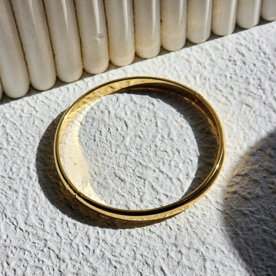 Brea Plain Bangle - Image 3