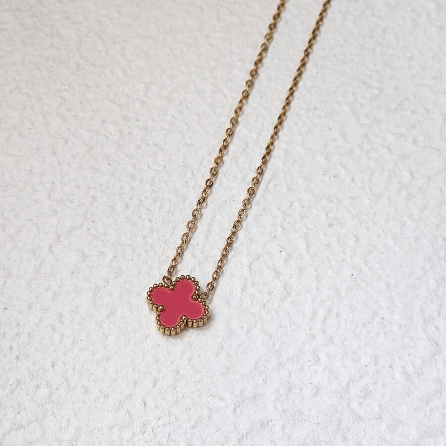 Single Clover Necklace - Image 8