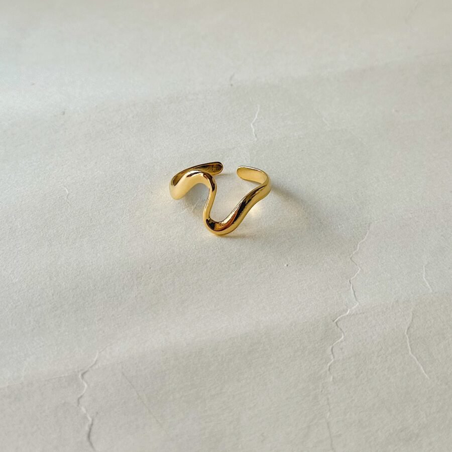 Wave Ring