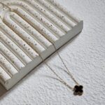 Single Clover Necklace - Image 2