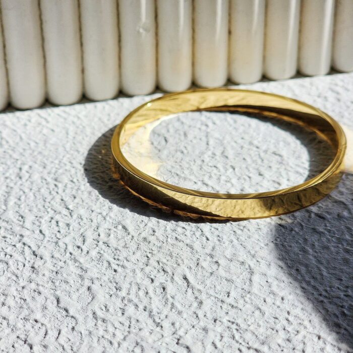 Nora Plain Bangle - Image 1