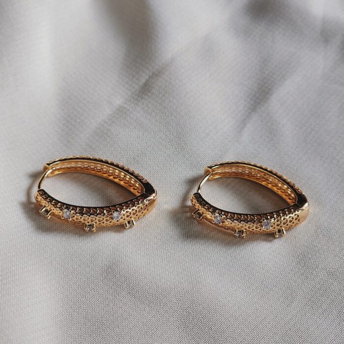Astrid Hoops - Image 3