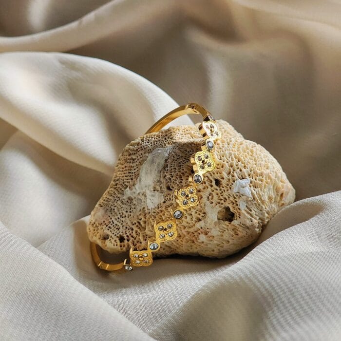 Clover Bangle - Image 1
