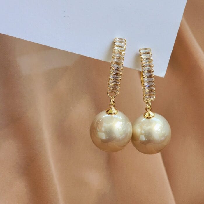Nova Earrings - Image 3