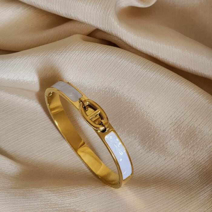 Buckle Bangle - Image 1