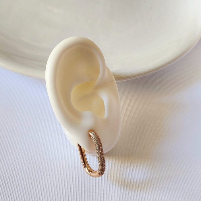Ava Hoops - Image 1