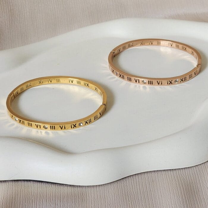 Leo Bangle - Image 1