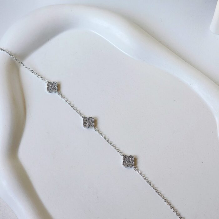 Clover Bracelet - Image 3