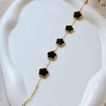 Clover Black Set - Image 2