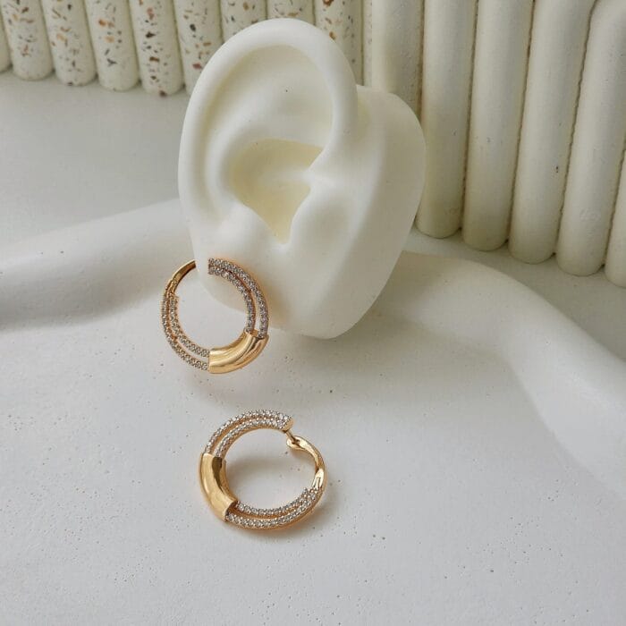 Alivia Hoops - Image 1
