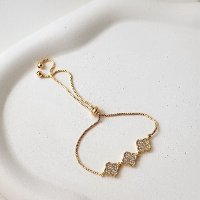 Nina Clover Bracelet - Image 2