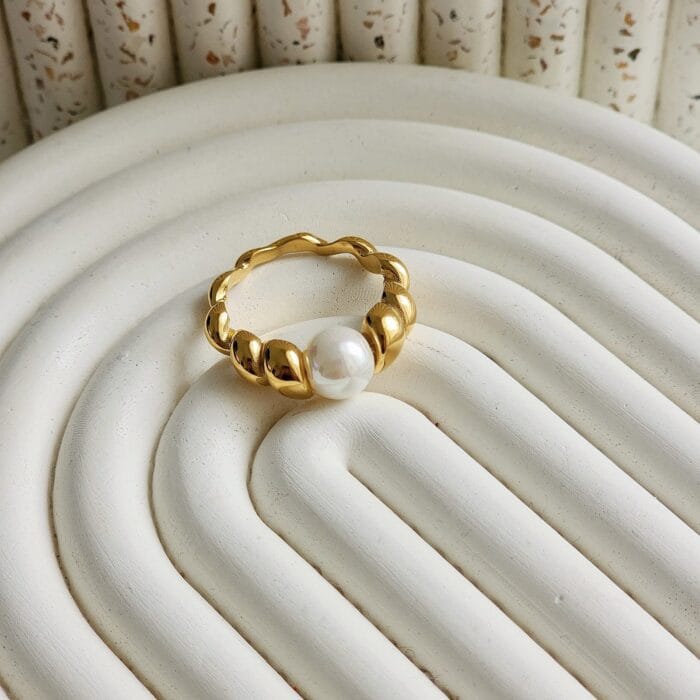 Brianna Ring - Image 1