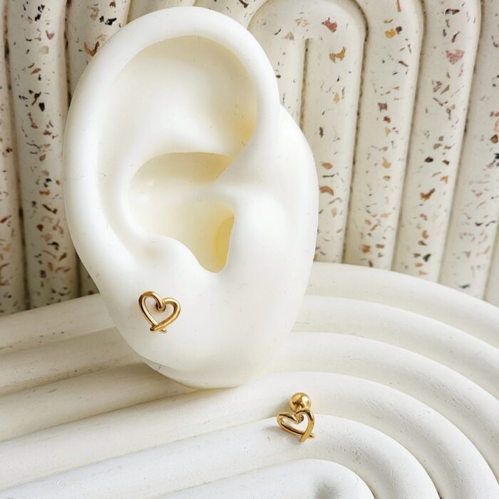 Alina Stud Earrings - Image 1