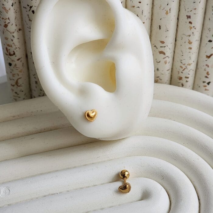 Lily Stud Earrings - Image 3