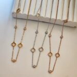 Zella Clover Necklace - Image 3