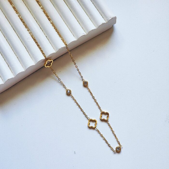 Zella Clover Necklace - Image 4