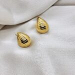 Olivia Necklace & Earrings - Image 3