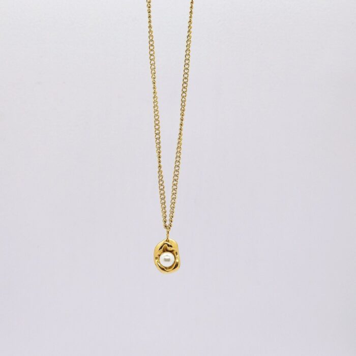 Pearl Necklace & Earrings - Image 4