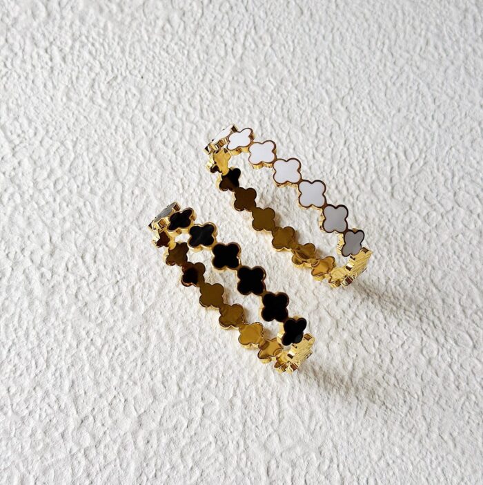 Zuna Clover Bangle - Image 6