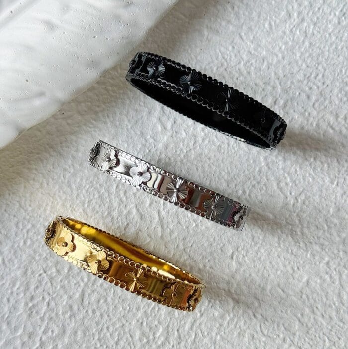 Celia Clover Bangle - Image 1