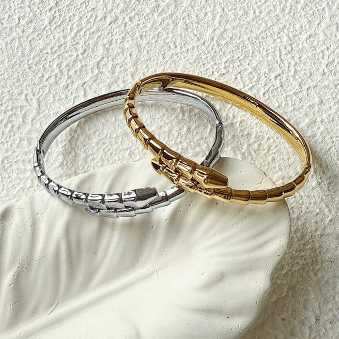 Zevar Bangle - Image 1