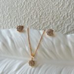Anais Set