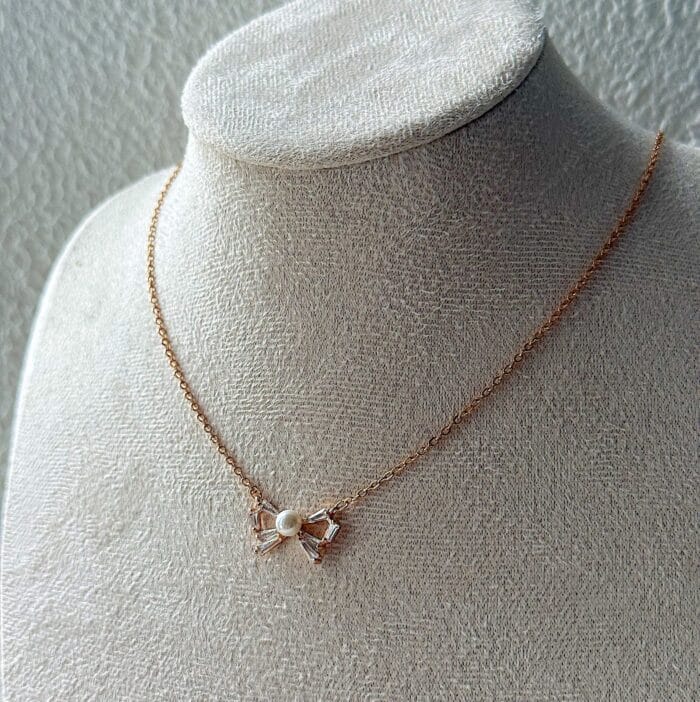 Pearl Bow Necklace - Image 2