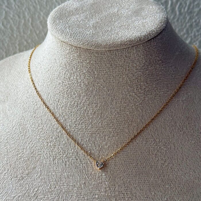 Clara Heart Necklace - Image 2