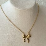 Evana Bow Necklace