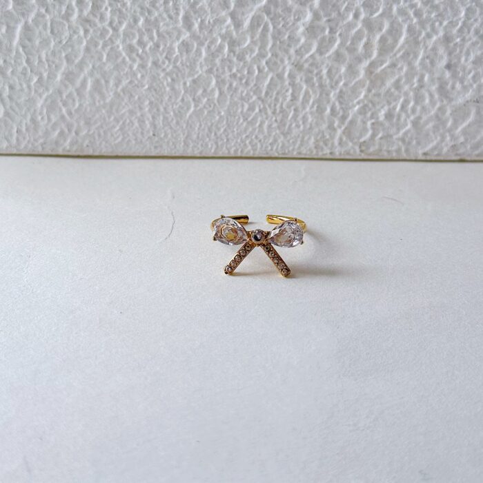 Naya Bow Ring - Image 3