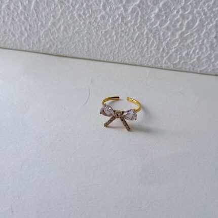 Naya Bow Ring