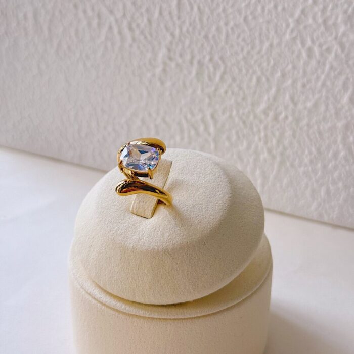 Cosette Ring - Image 5