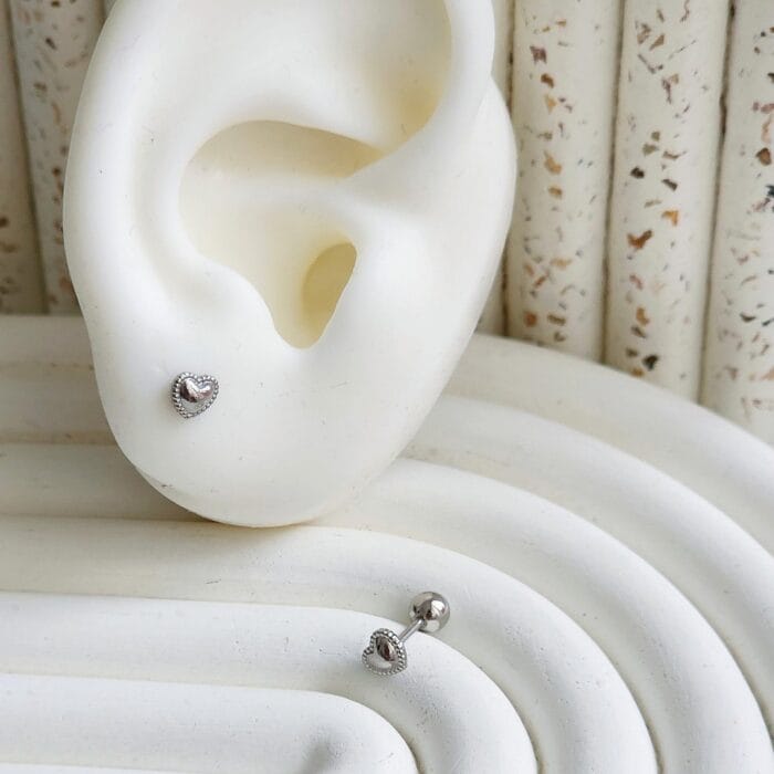 Lily Stud Earrings - Image 4