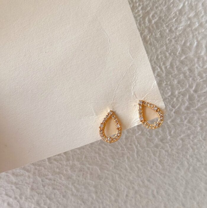 Sorelle Stud Earrings - Image 6