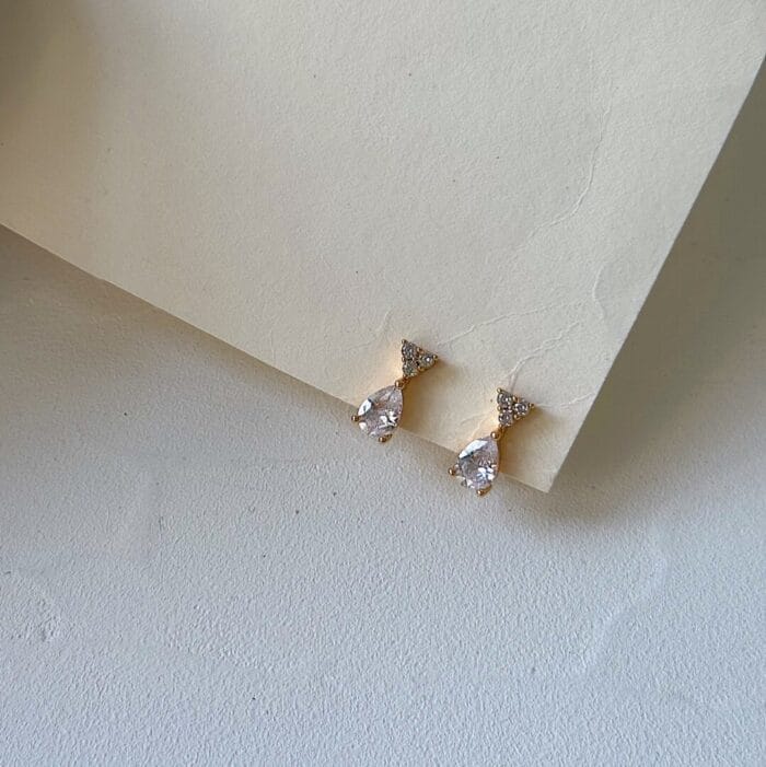 Claire Stud Earrings - Image 4