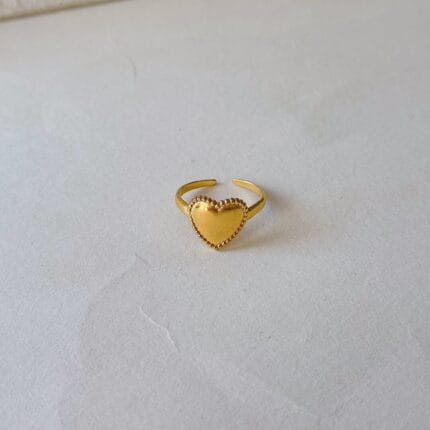 Evie Ring